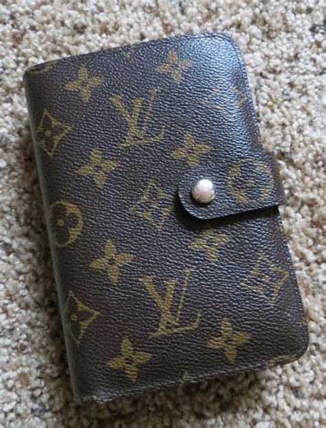 vintage Louis Vuitton wallet